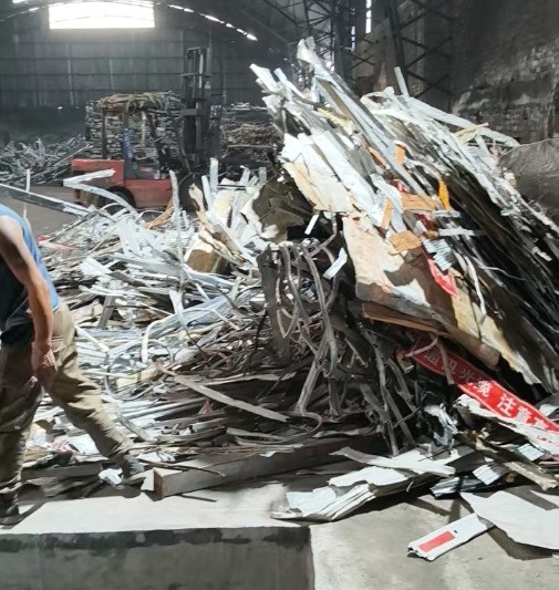 路友廢鋁破碎機好上手，好出料，好漂亮